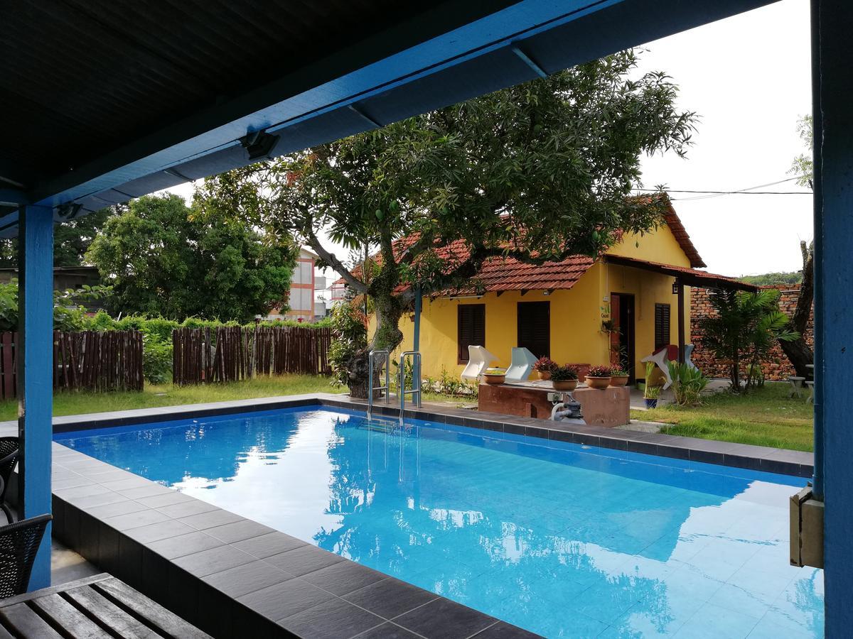 Coco Country Homes Malacca Bagian luar foto