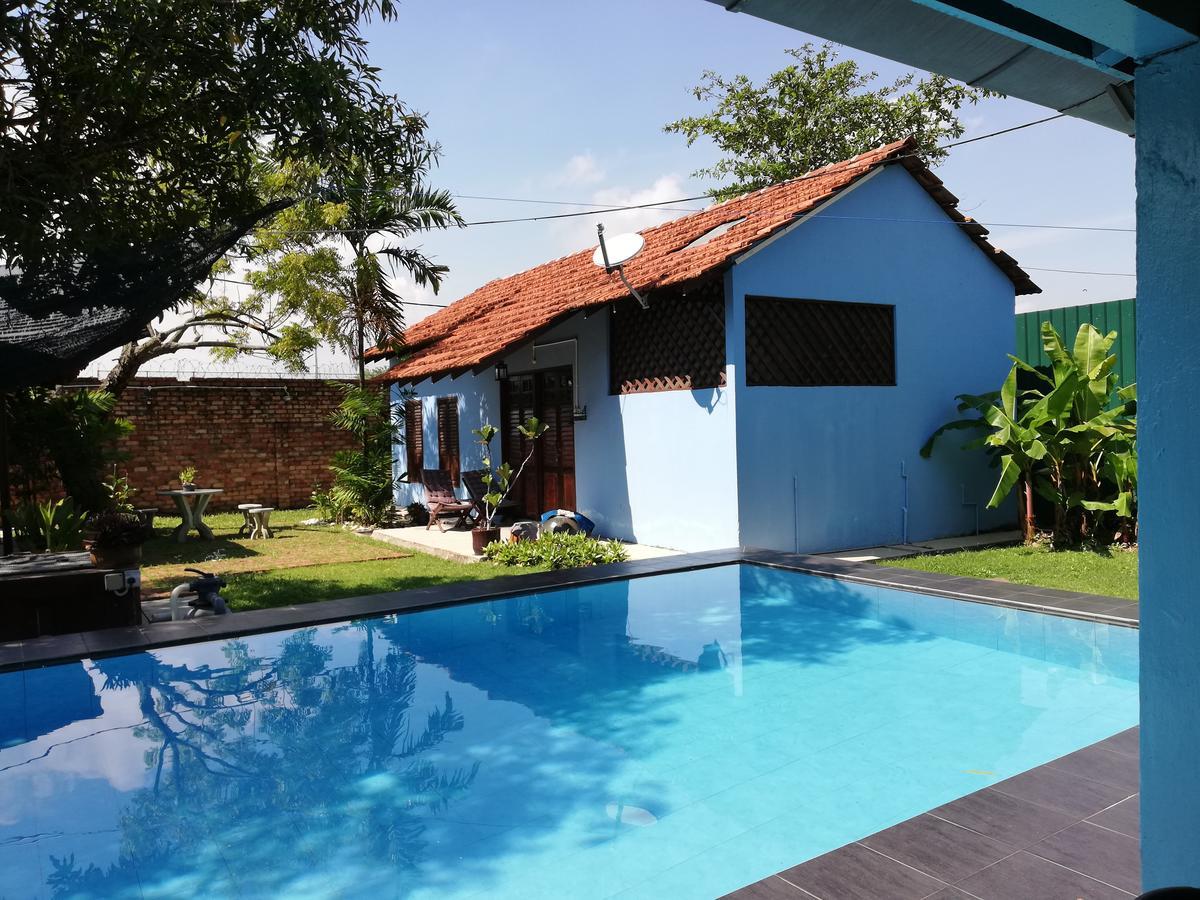 Coco Country Homes Malacca Bagian luar foto